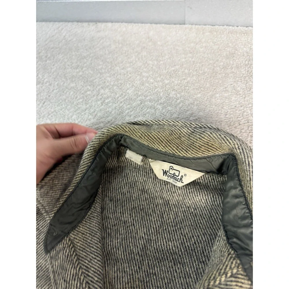 Woolrich some minor